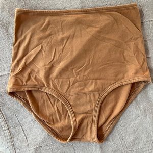 ARQ High Rise Undies, Size M, Camel